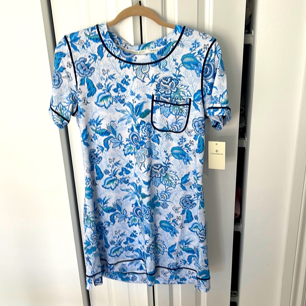 Tuckernuck Heirloom Floral Sport dress size Medium